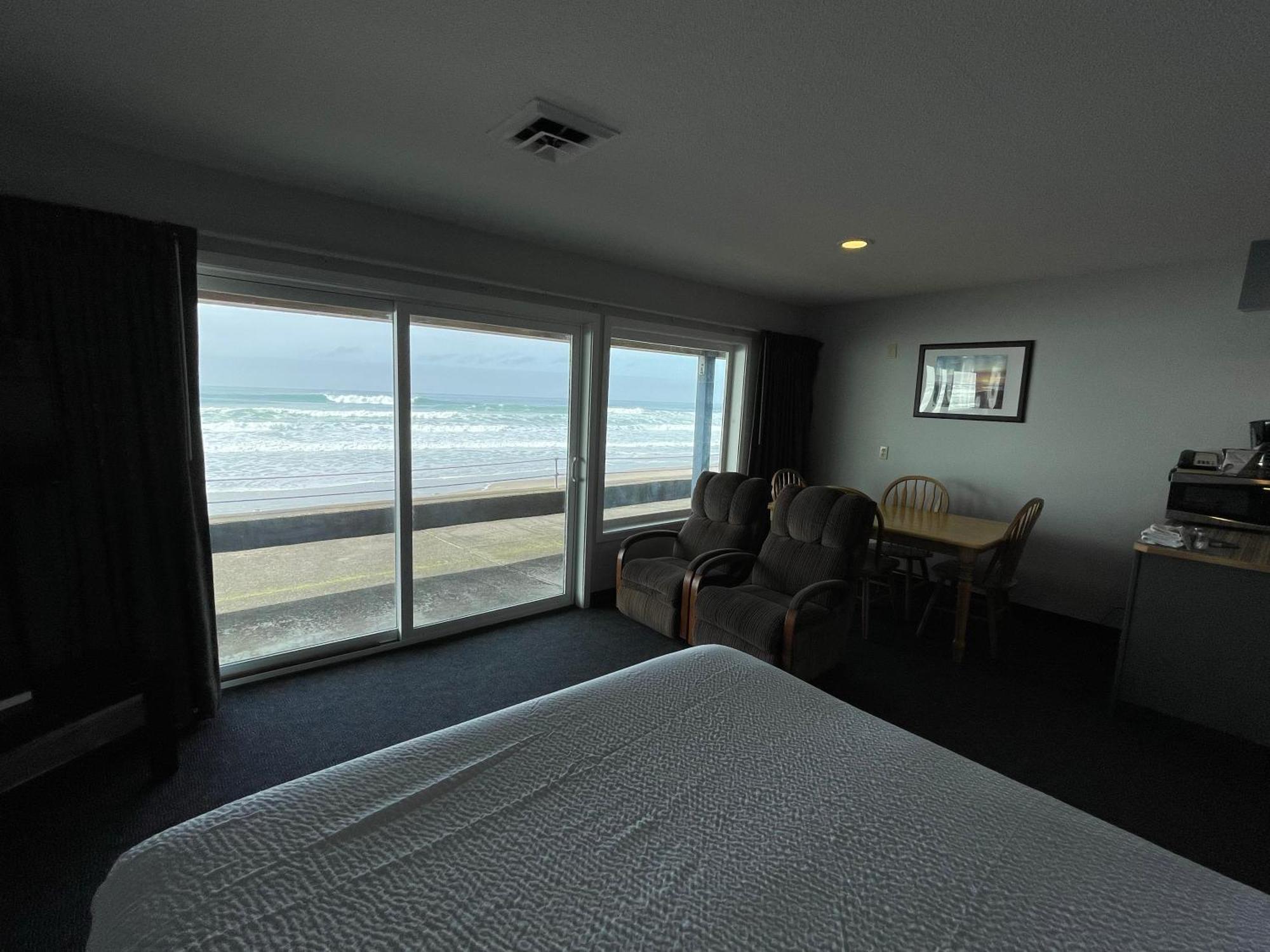 Sandcastle Beachfront Lincoln City Bilik gambar